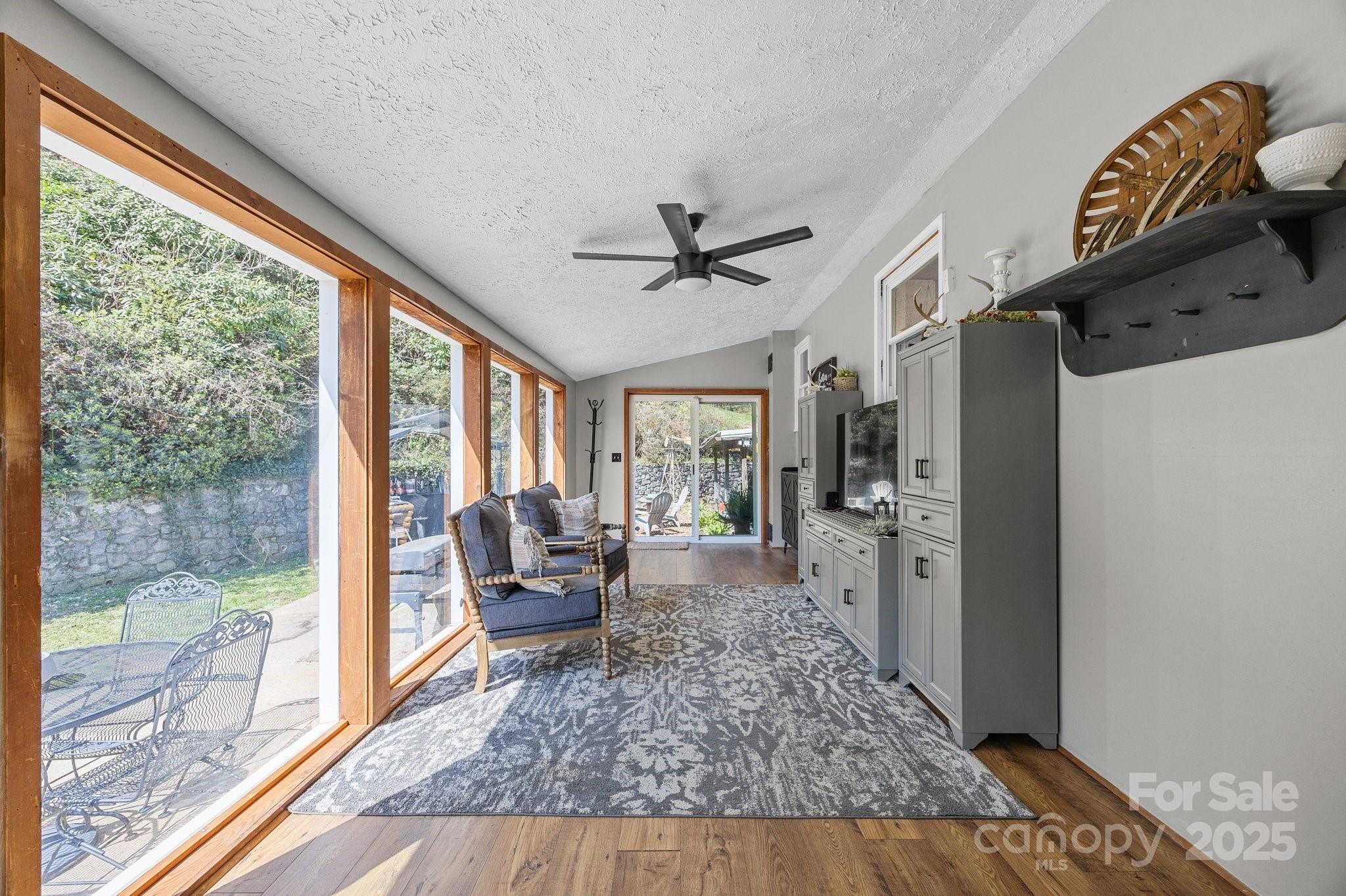 Valley View - Residential