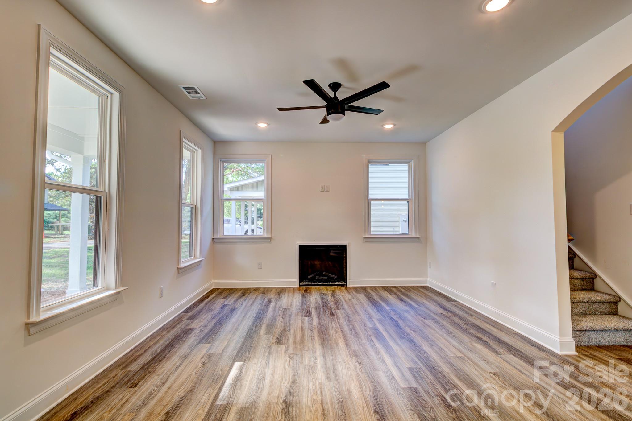 609 Legrand Street