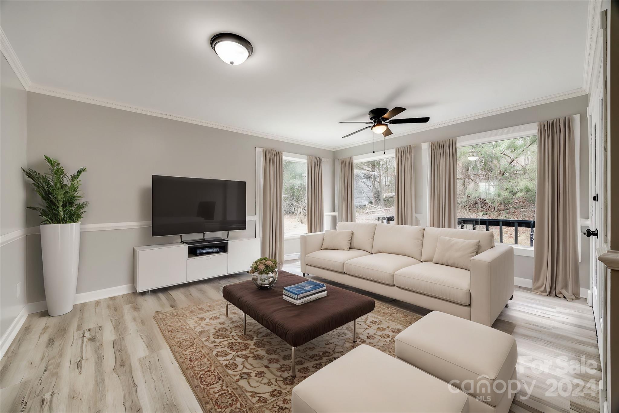 Country Club Estates - Residential