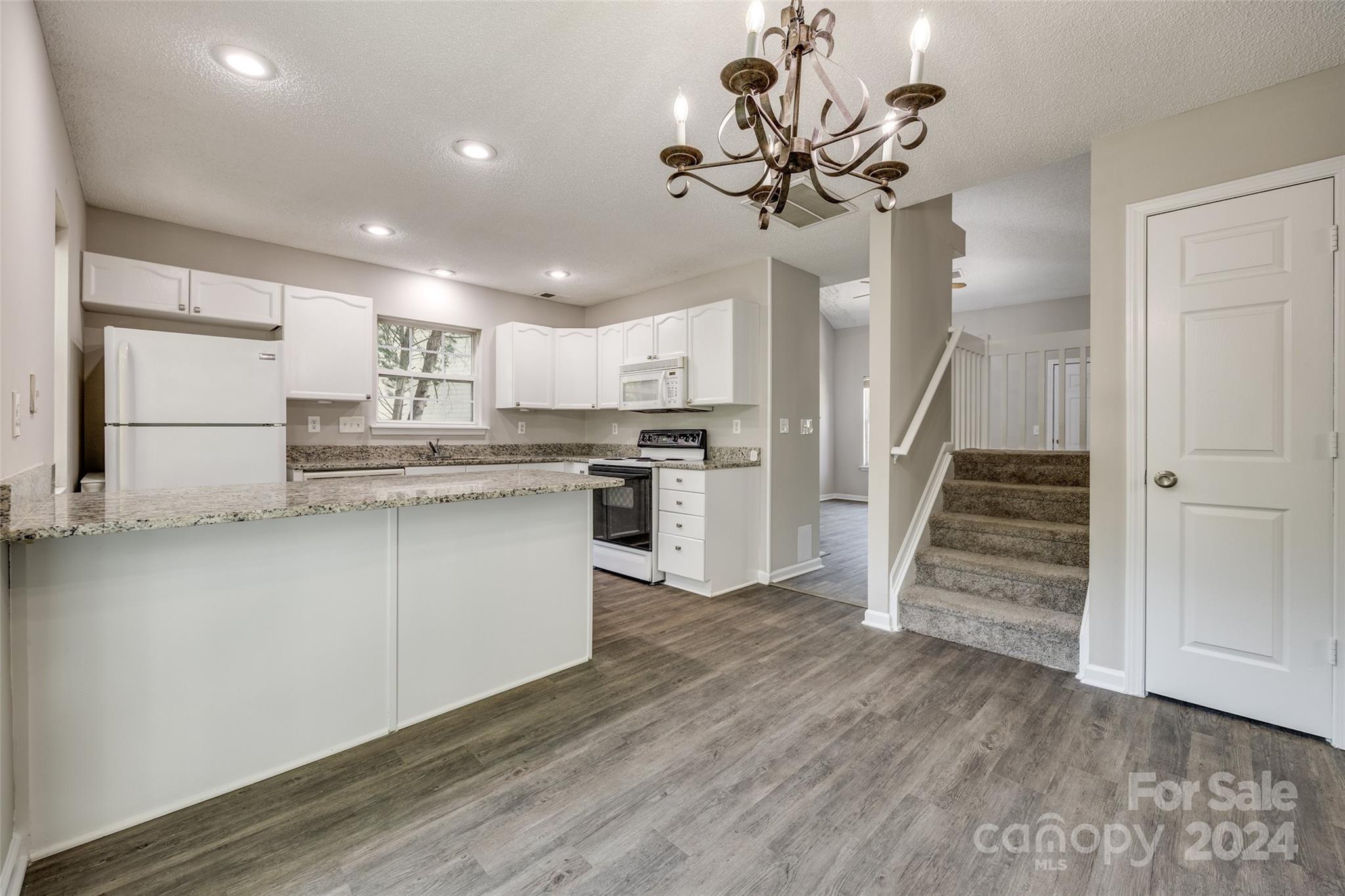 Roxborough II - Residential