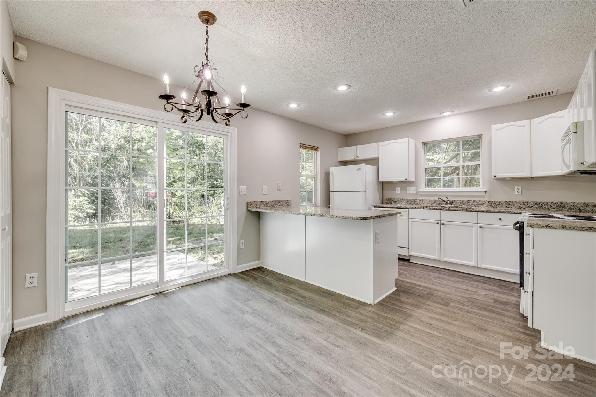 Roxborough II - Residential