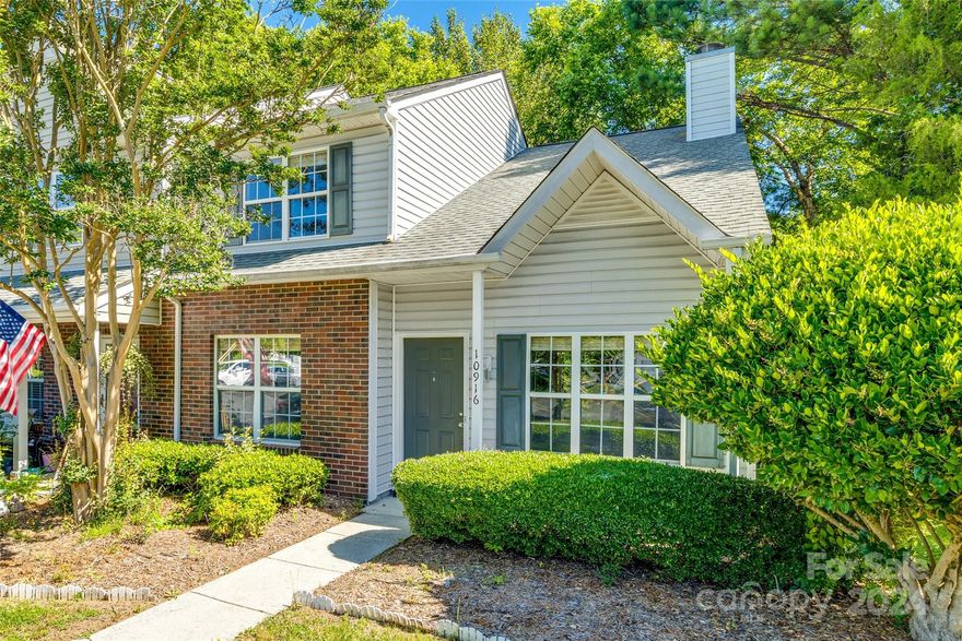 Welcome home to a beautifully updated end unit townhouse nestled in the desirable Roxborough II community! This 3-bed, 2-bath gem offers a perfect blend of modern updates & cozy charm, making it an ideal home for those seeking comfort & convenience. Covered front porch, enjoy morning coffee or evening relaxation.
Primary bed is on main floor, offering ease & comfort. Living room features a cozy gas fireplace & brand-new LVT flooring. Recently updated; freshly painted walls, trim, & ceiling, along with newly painted cabinets throughout! Newly installed HVAC last spring 2023 & water heater 2020! Granite counters in kitchen with breakfast bar island; all appliances (refrigerator, washer, & dryer) convey. Shaded private back patio with storage room. Community has pool & dog park, perfect for leisure & recreation. Conveniently located near a variety of restaurants, amenities, & quick access to interstates for daily commute. This townhouse isn't just a place to live, but a place to thrive!