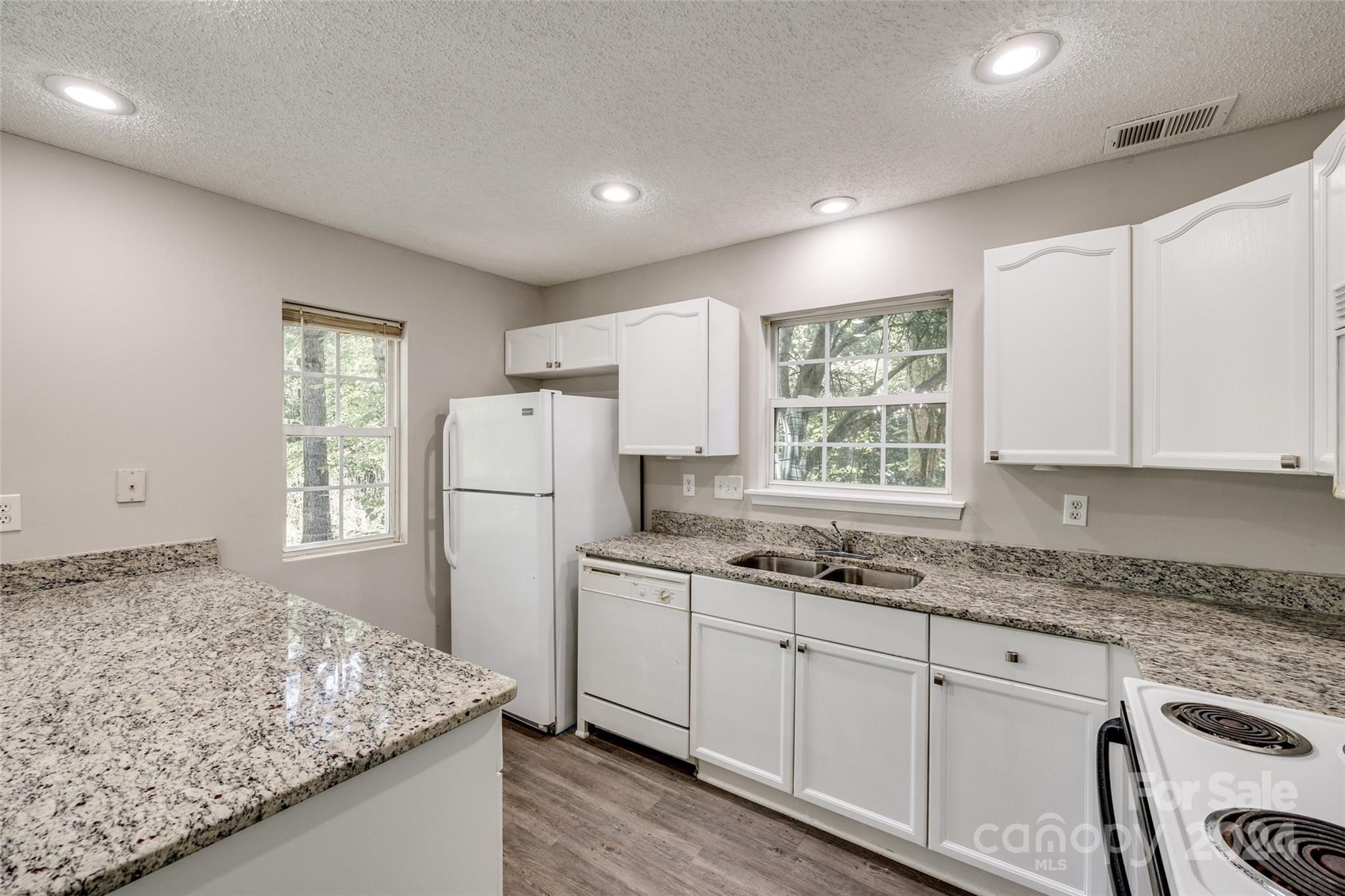 Roxborough II - Residential