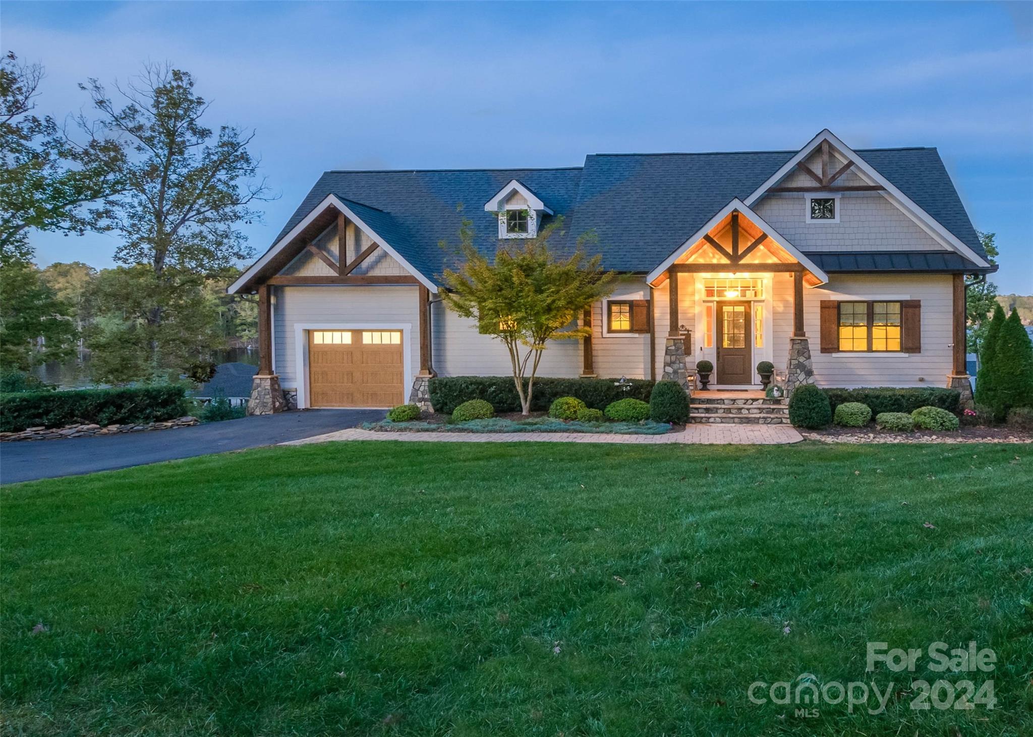 Eagle Pointe - Residential