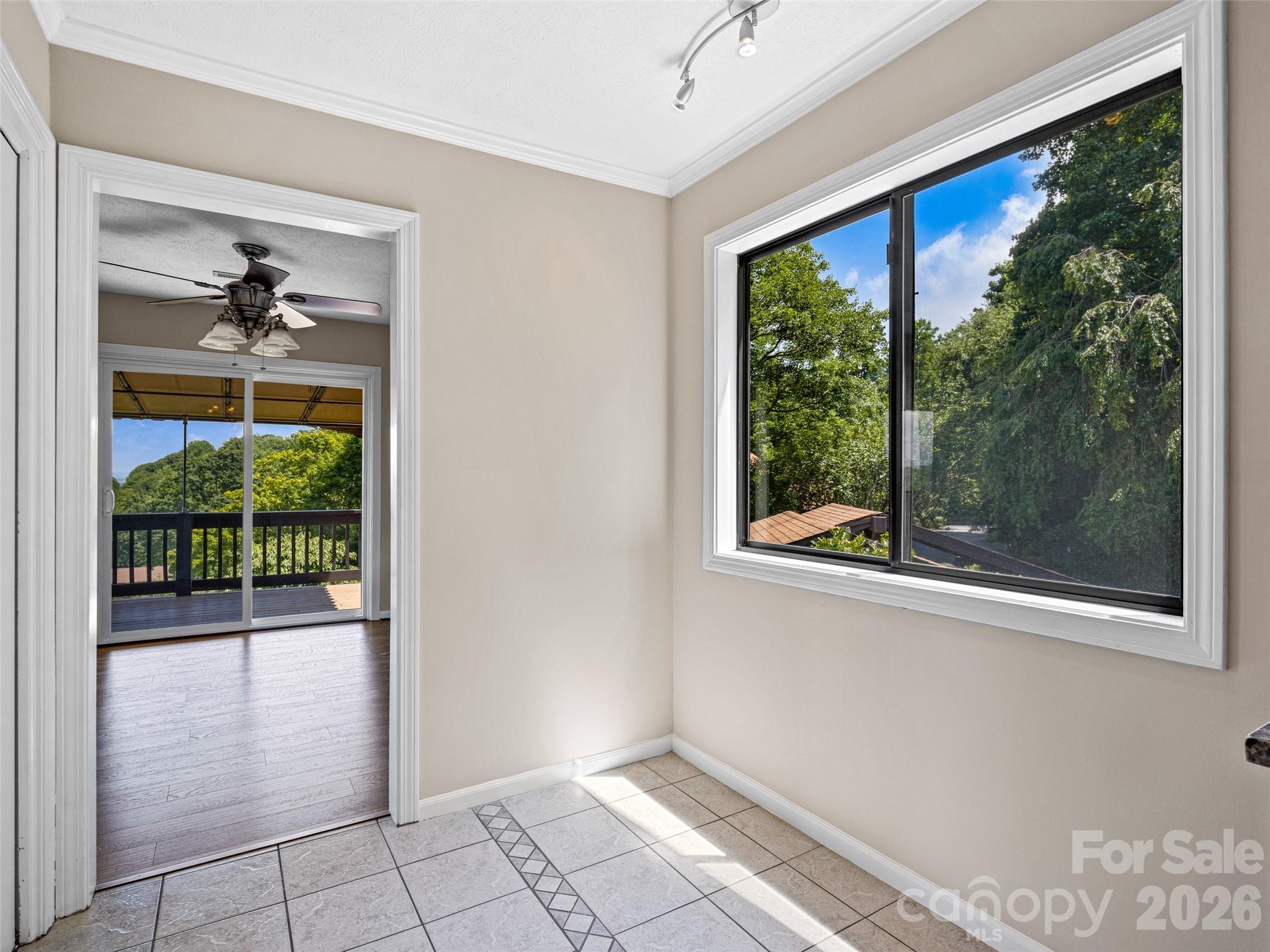 Country Ridge - Residential