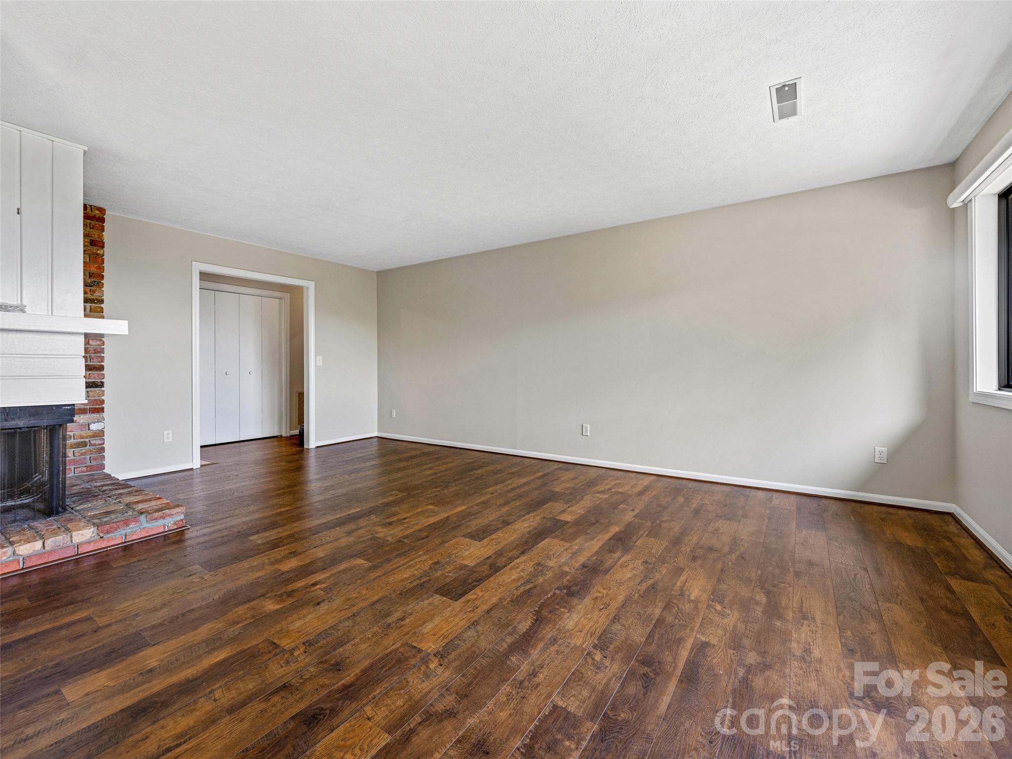 Country Ridge - Residential