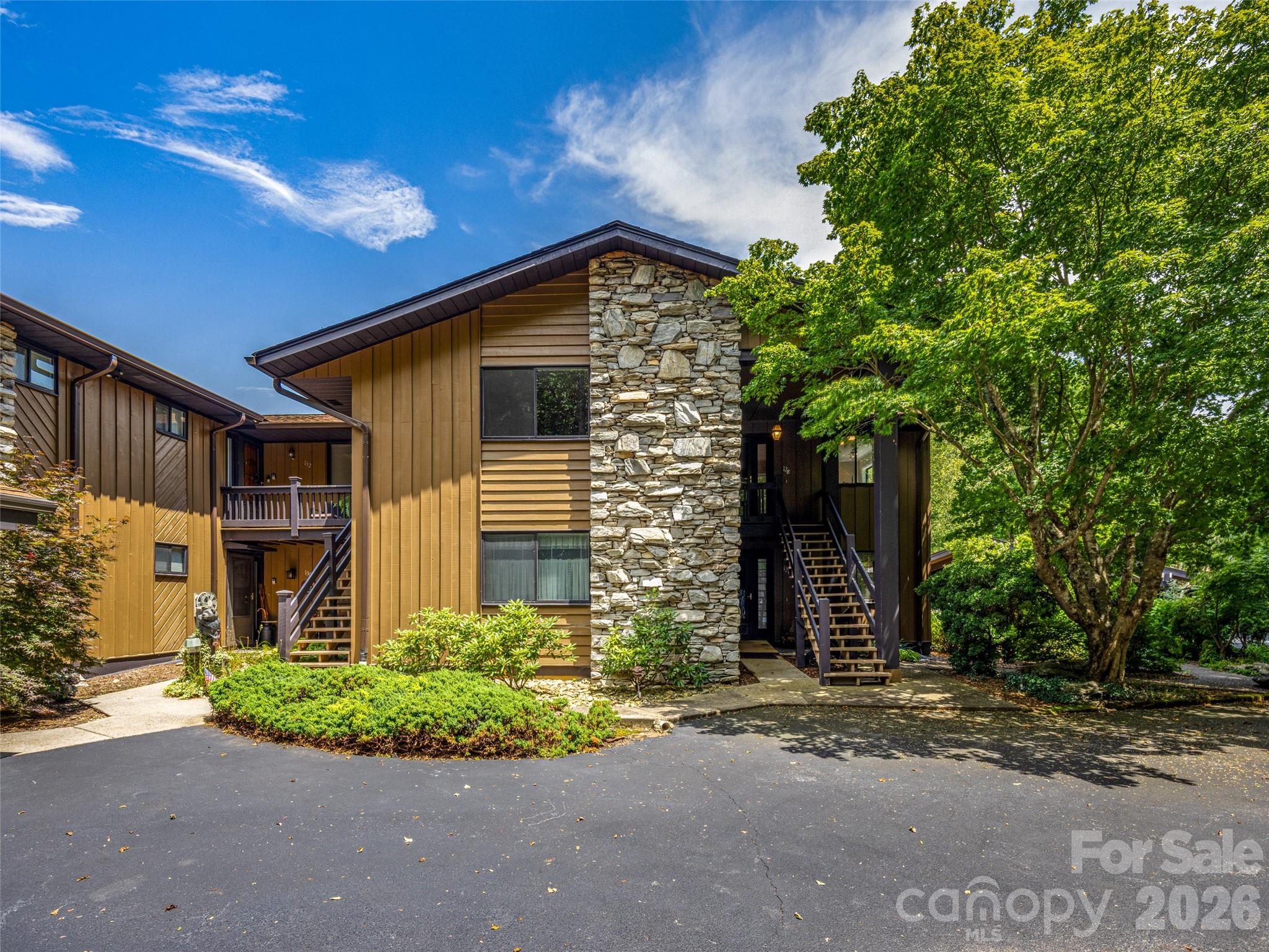 128 Country Ridge Road