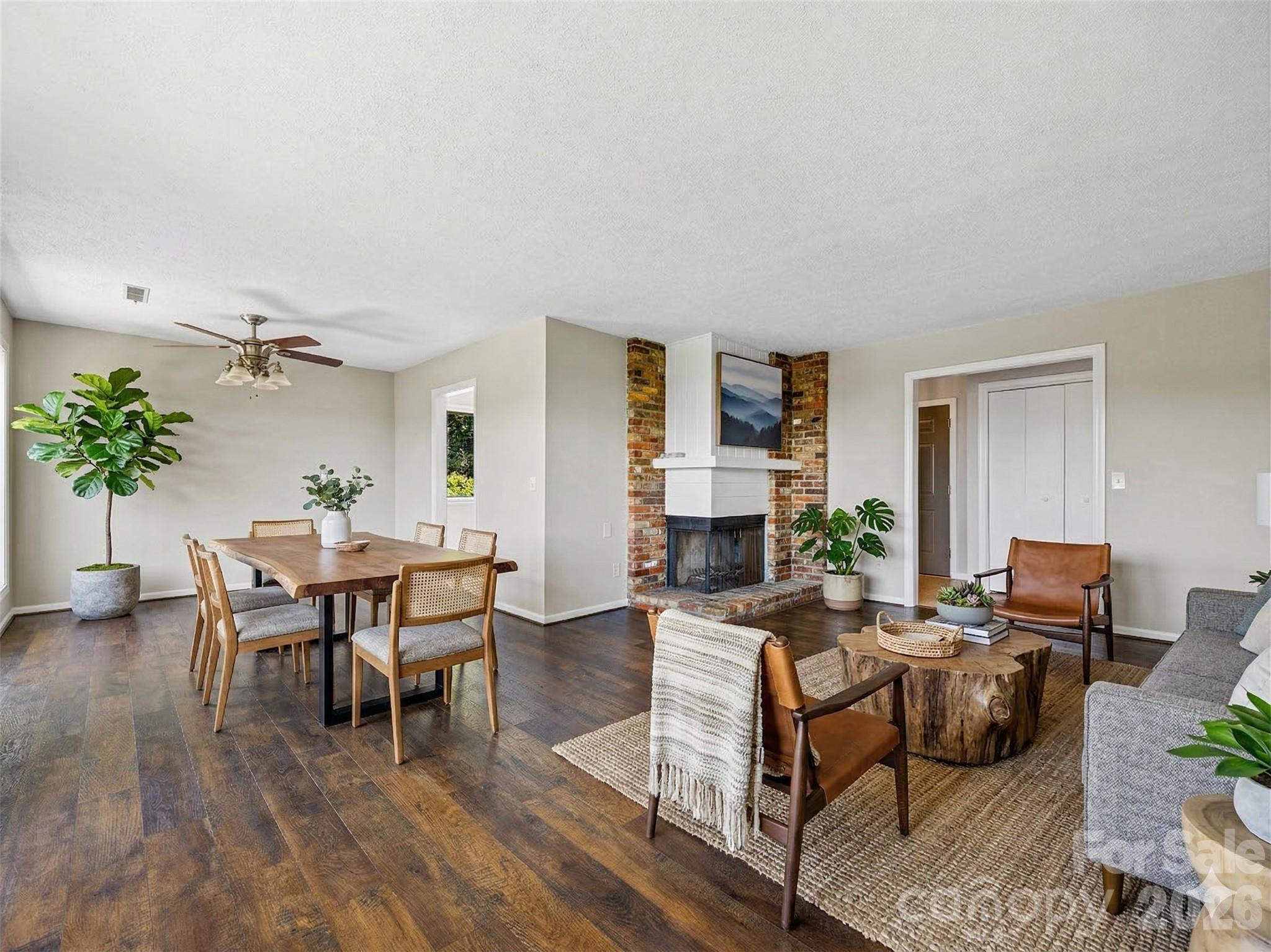 Country Ridge - Residential