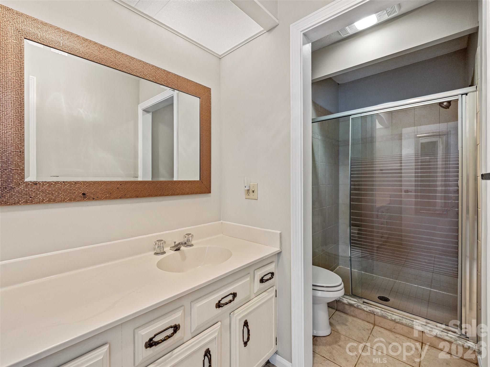 Country Ridge - Residential