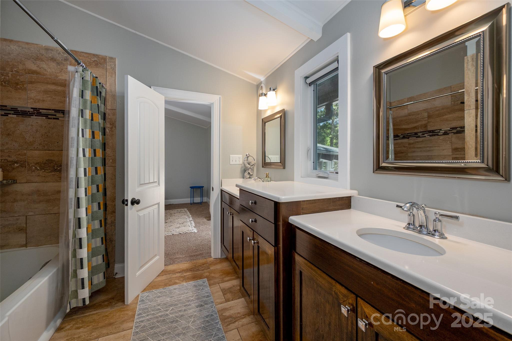 Aero Plantation - Residential