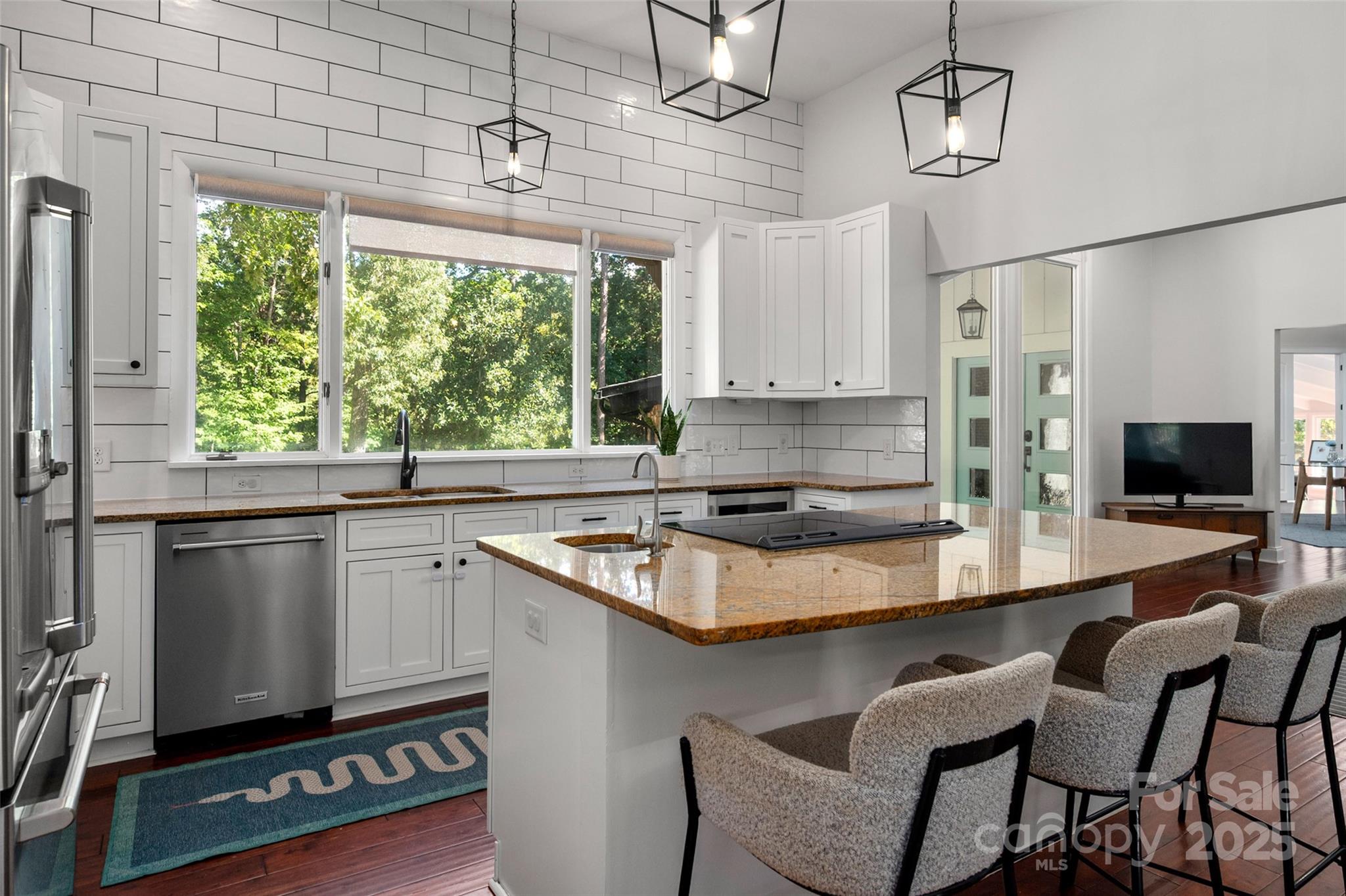 Aero Plantation - Residential