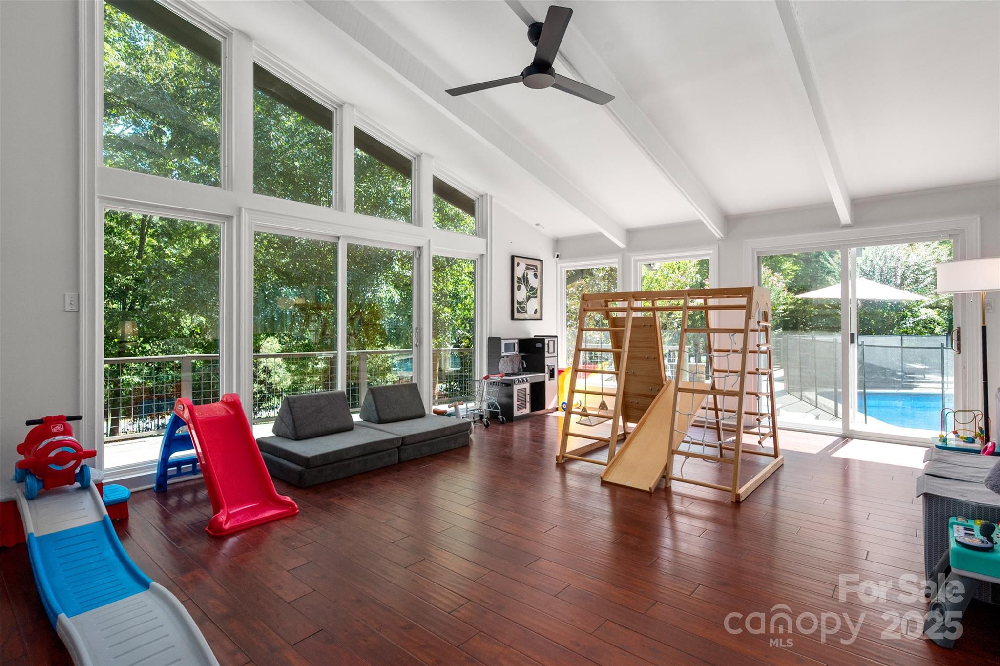 Aero Plantation - Residential