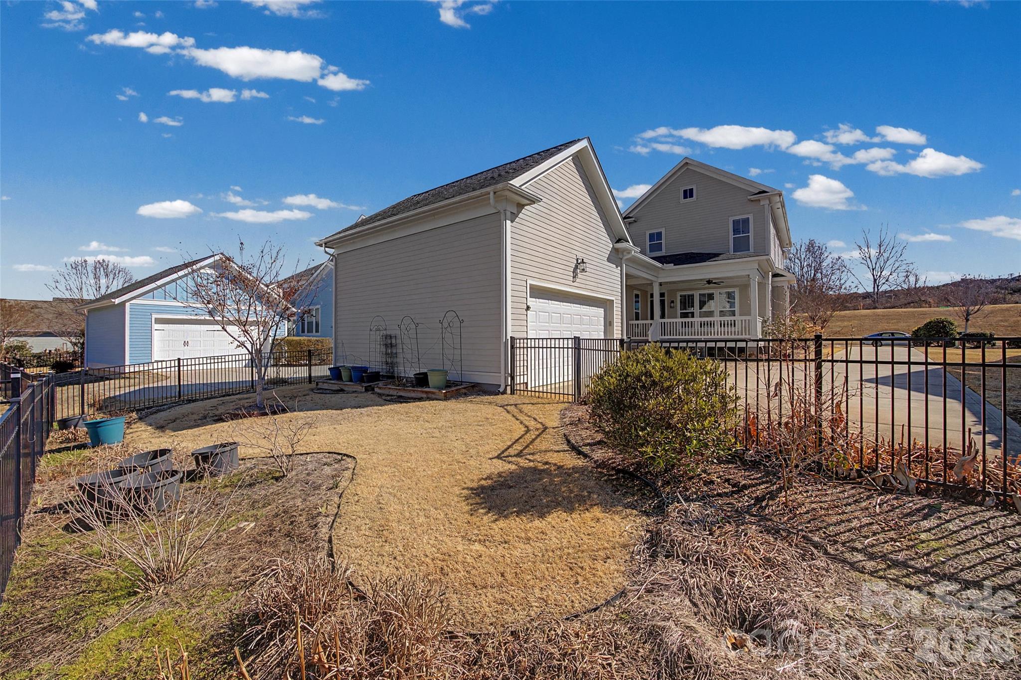 Riverwalk - Residential