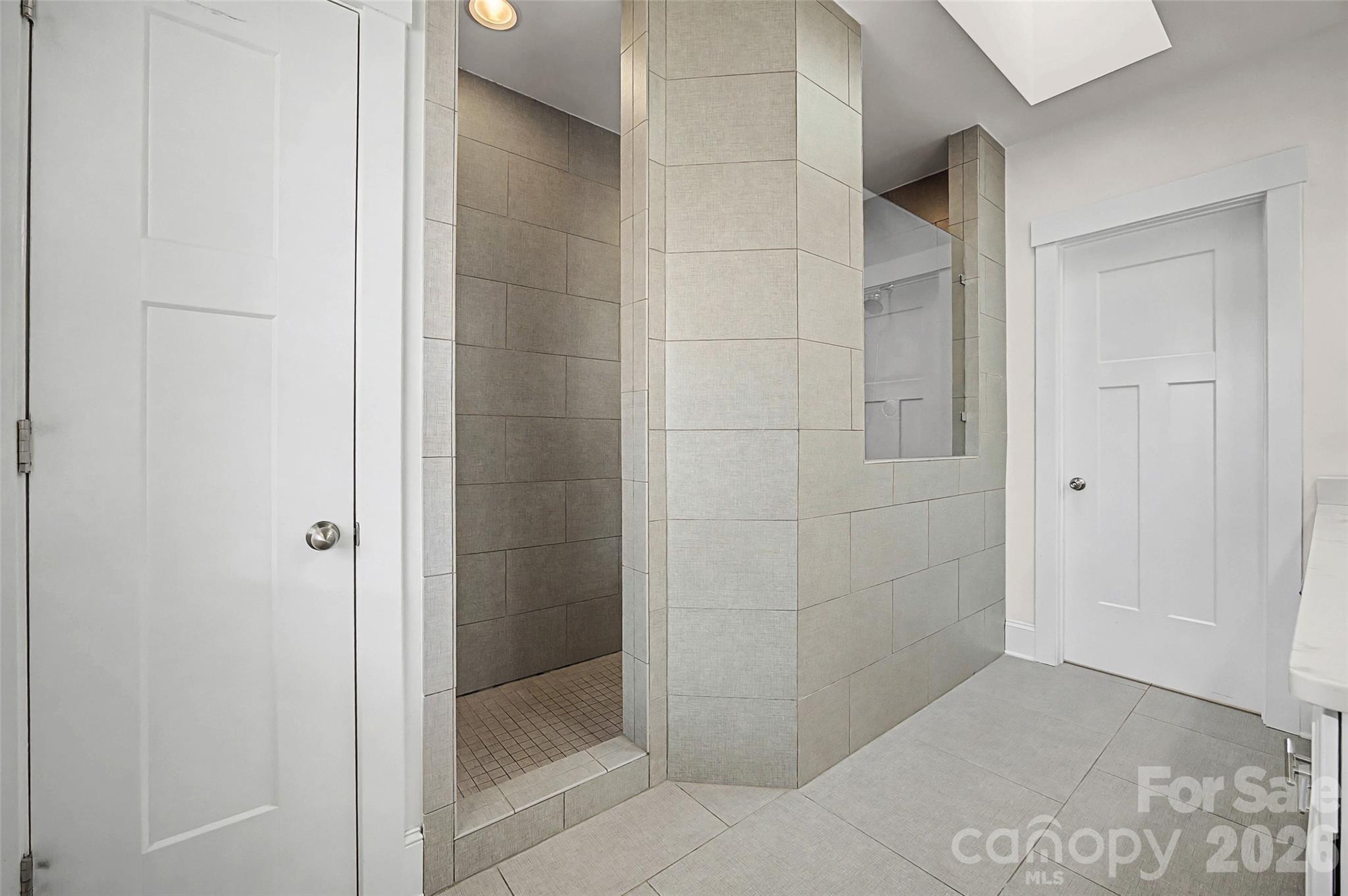 Riverwalk - Residential