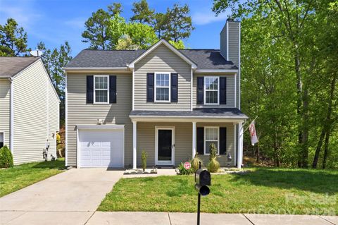 Photo of 10314 Seedling Lane, Charlotte, NC 28214 (MLS # 4366627)