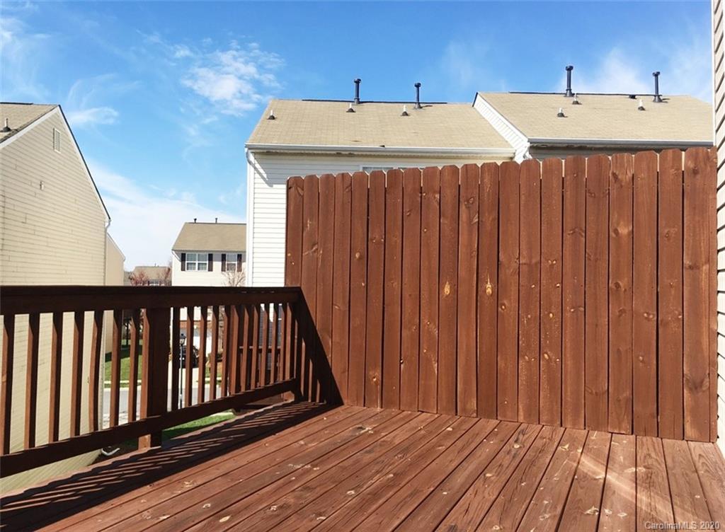 Moss Creek Village - Residential Lease