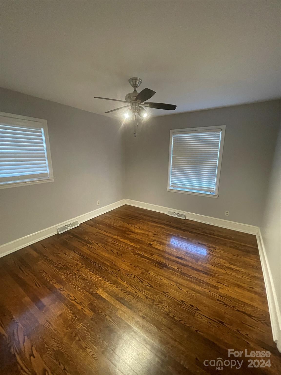 Starmount - Residential Lease