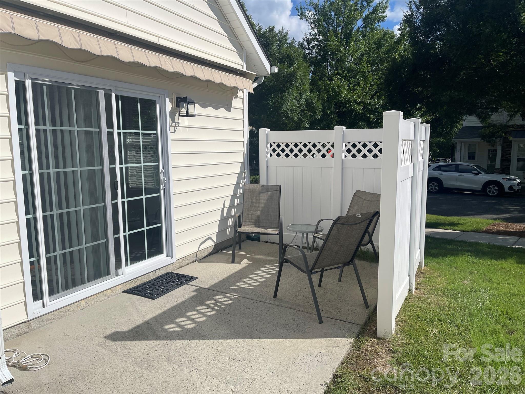 1158 Hammond Drive