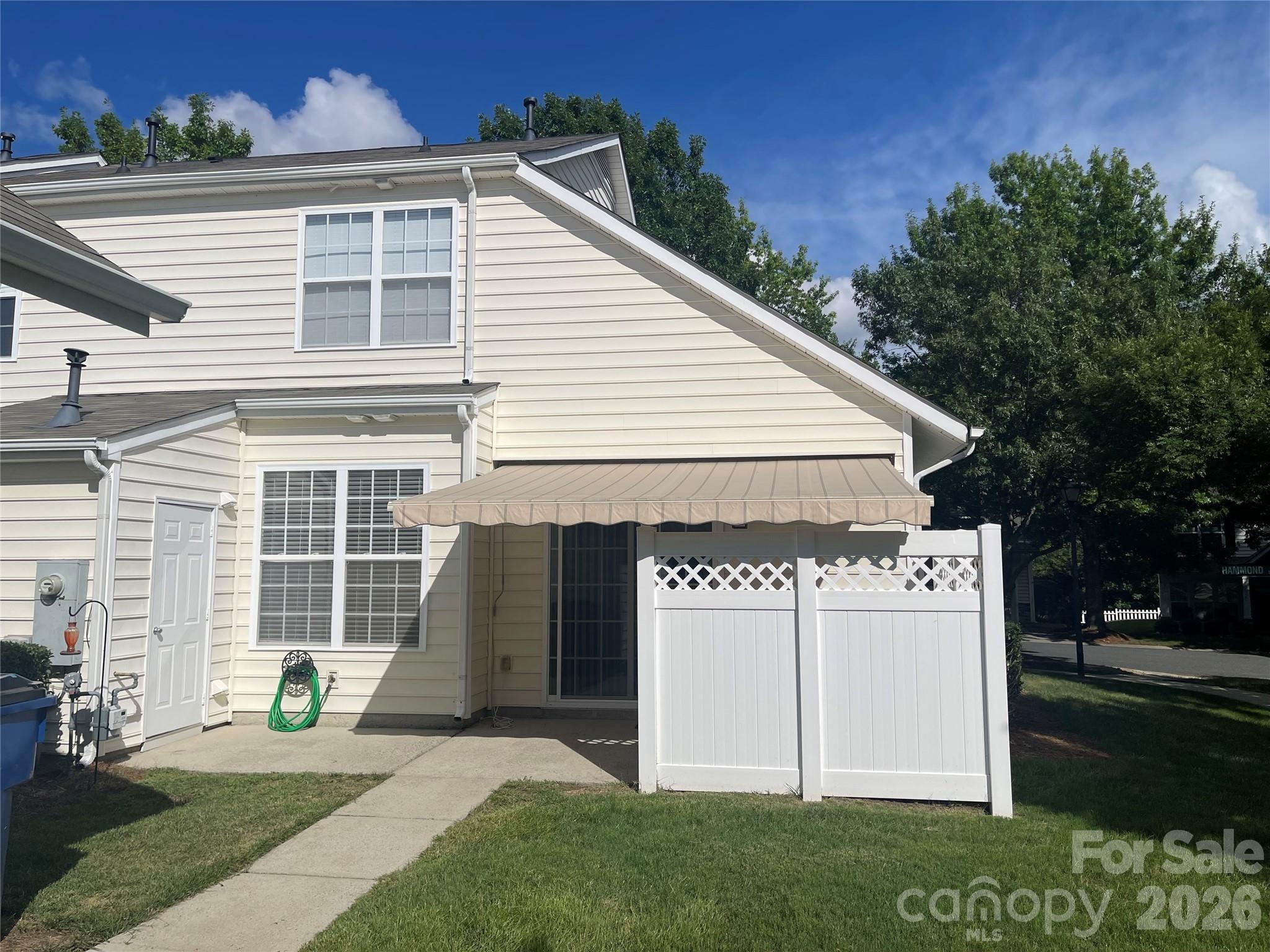1158 Hammond Drive