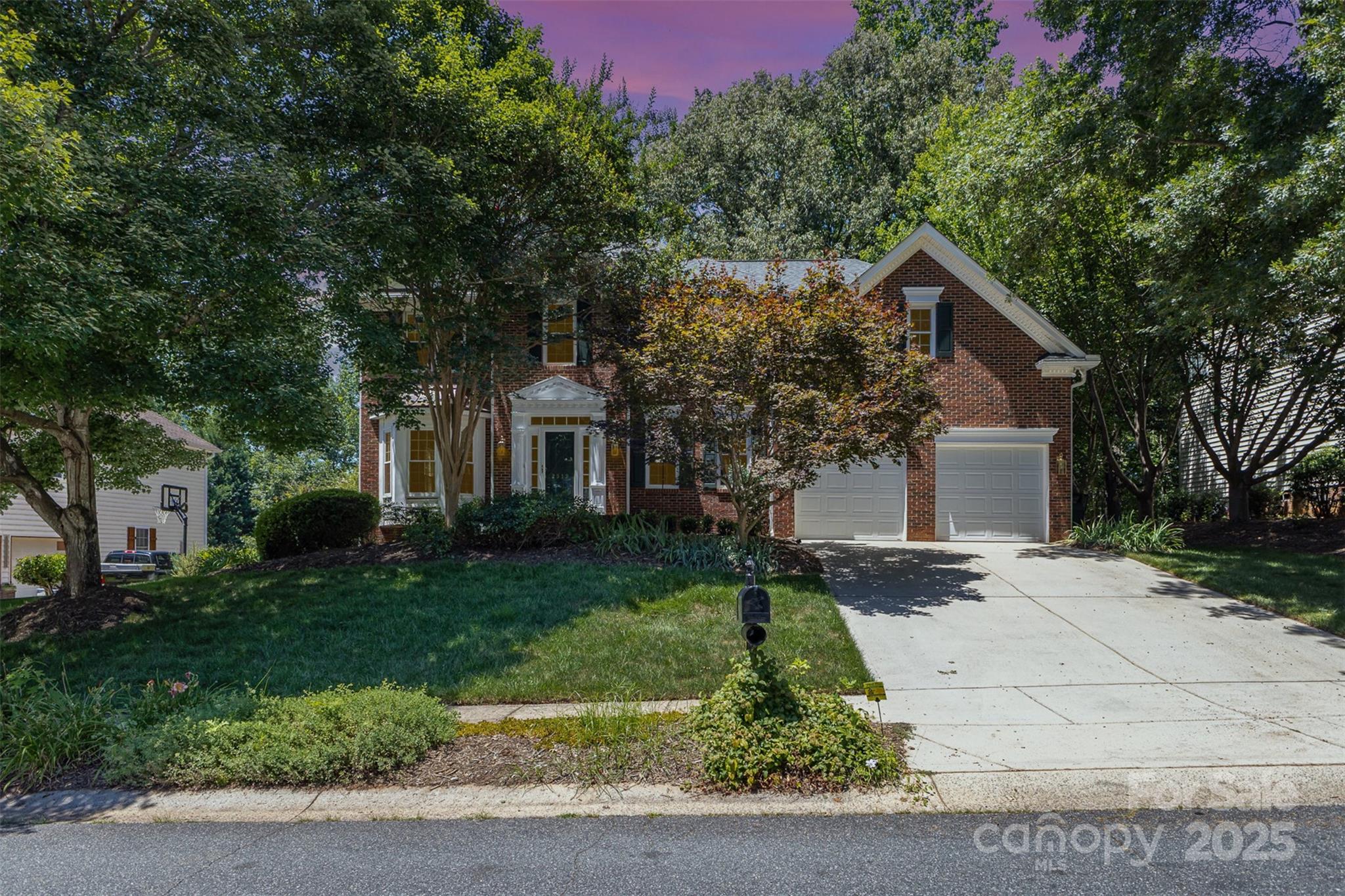 2919 Shady Reach Lane