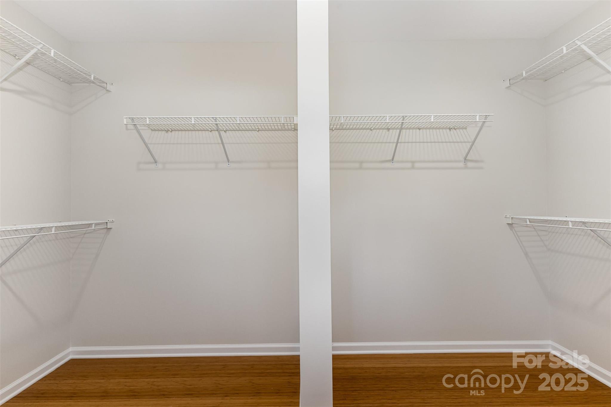 Mt Isle Harbor - Residential