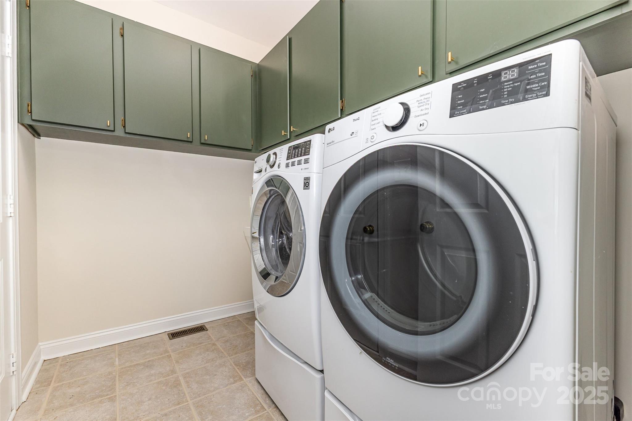 Mt Isle Harbor - Residential