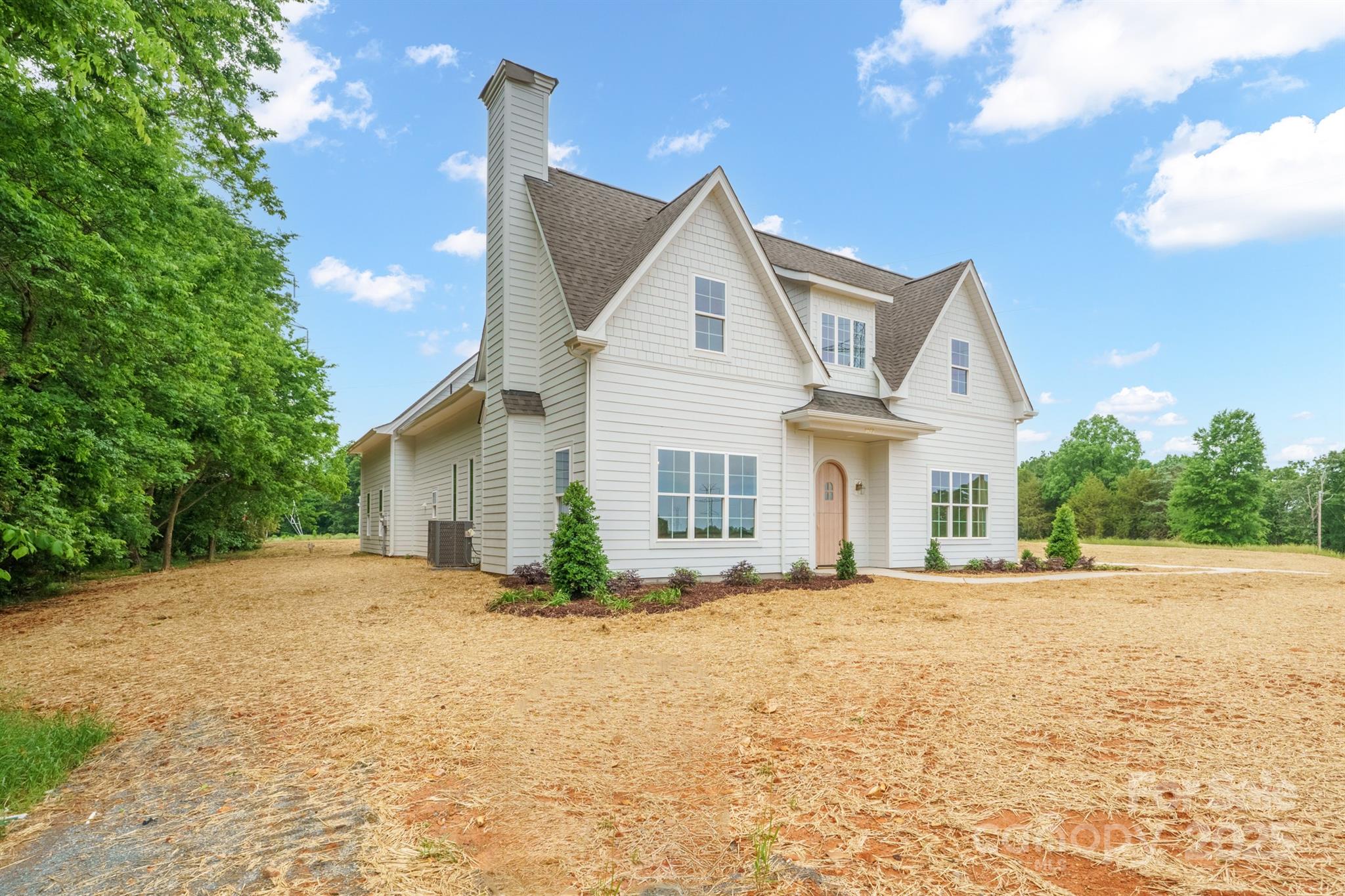 3622 E Brief Road