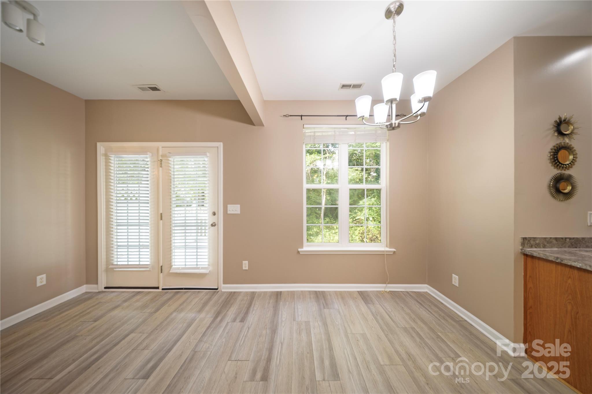 Glenridge Townhomes - Residential