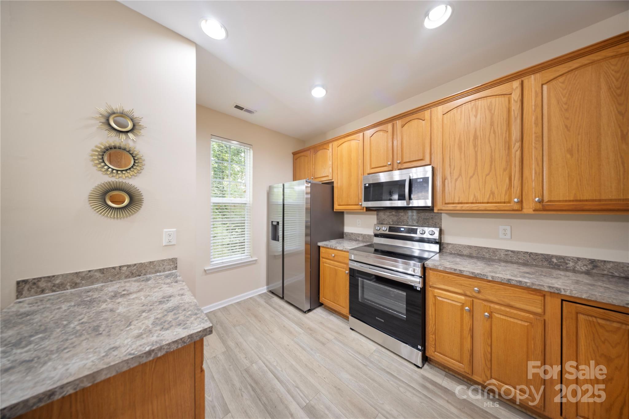 Glenridge Townhomes - Residential