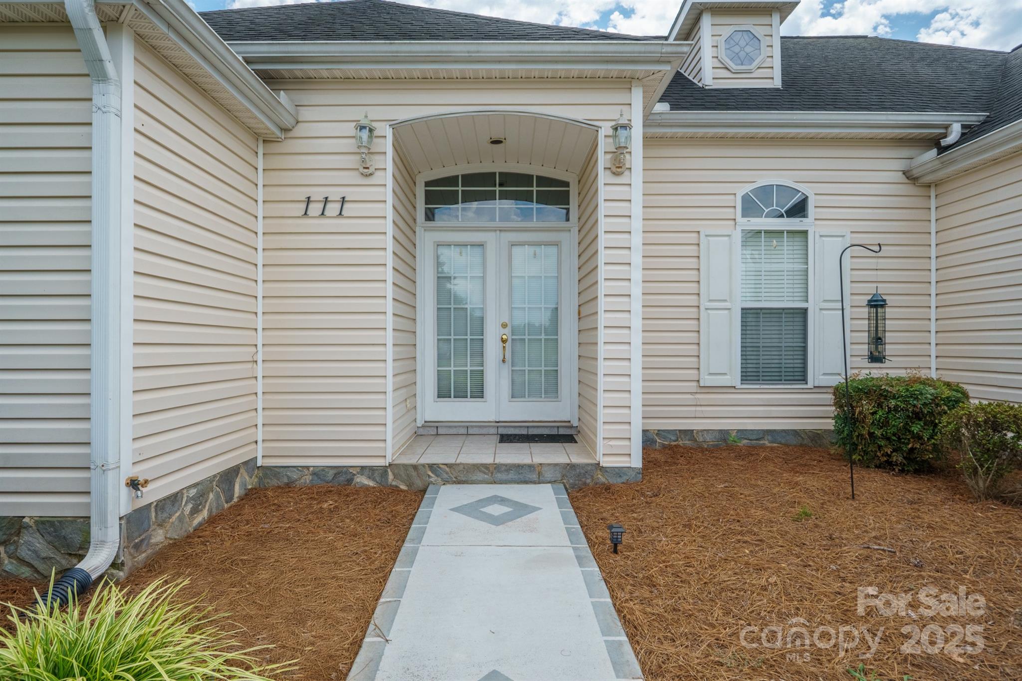 111 Mallory Lane
