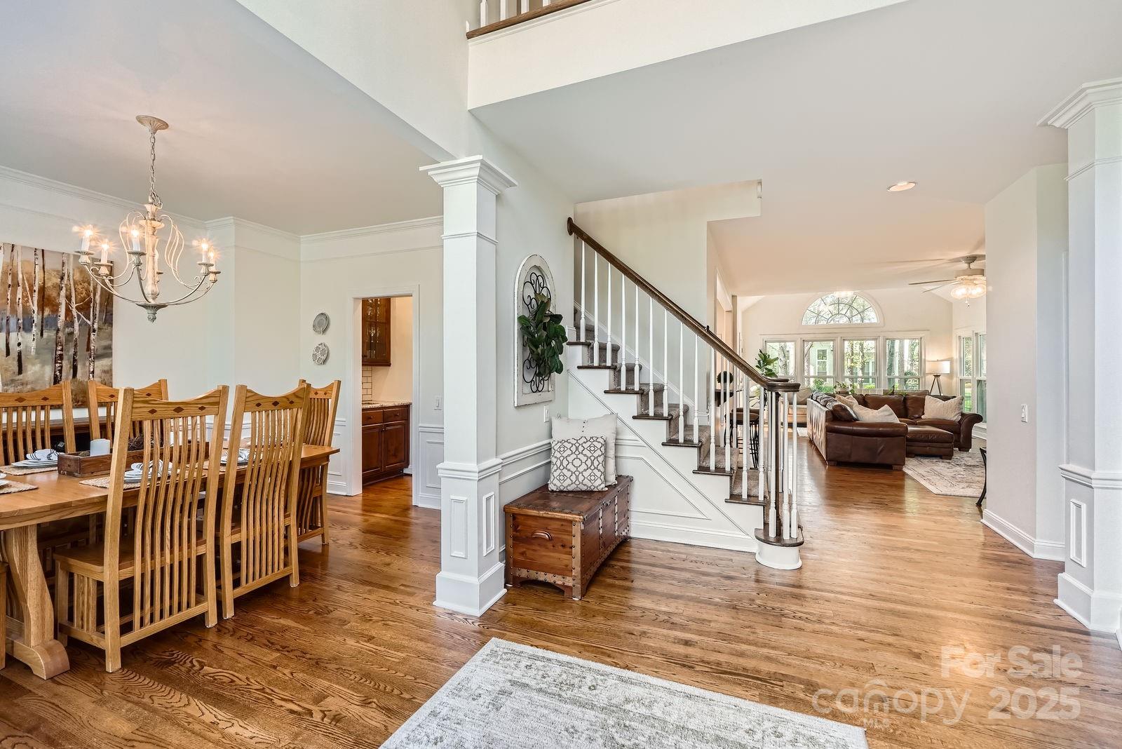 7316 Versailles Lane