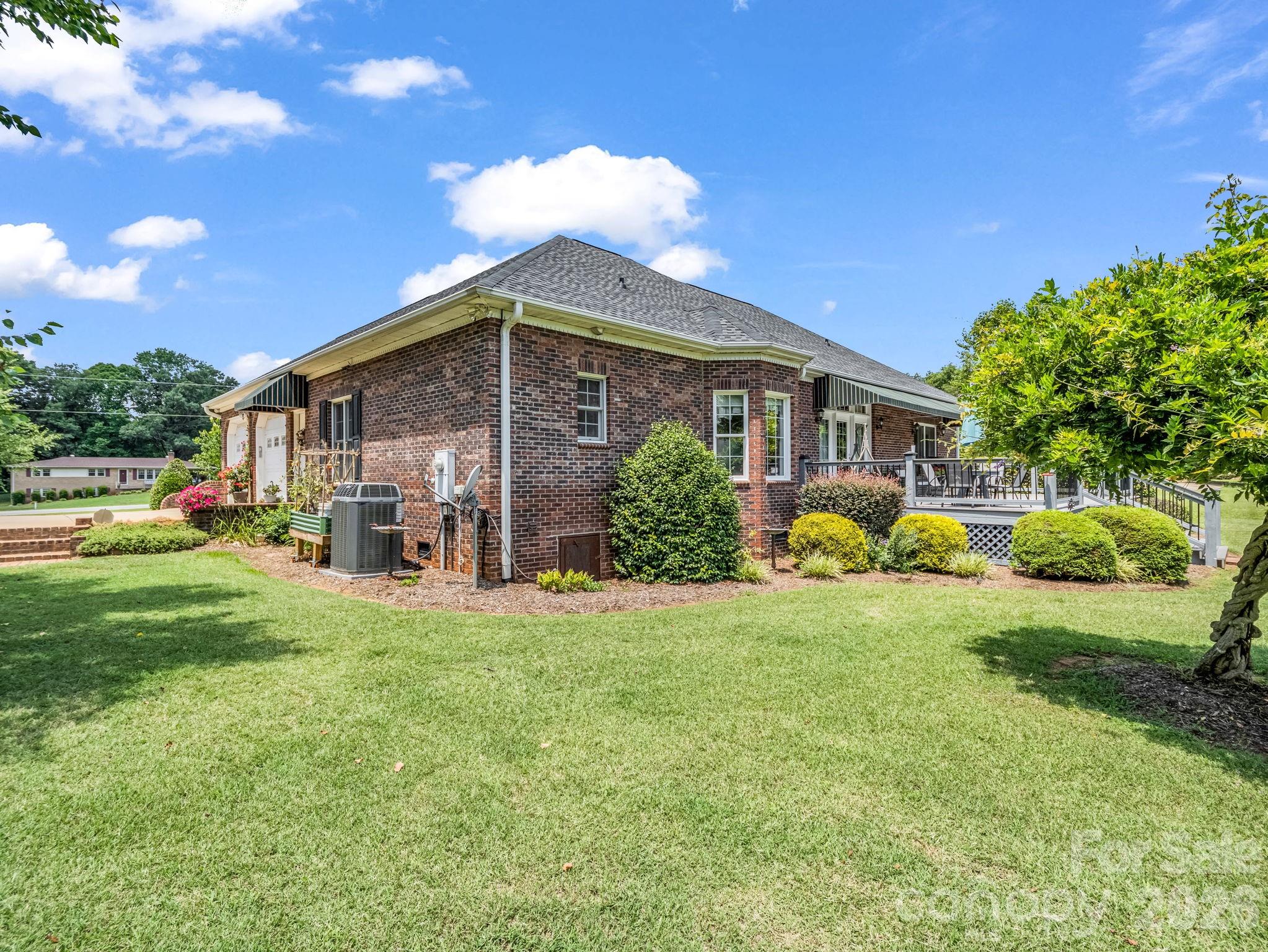 343 Countryside Drive
