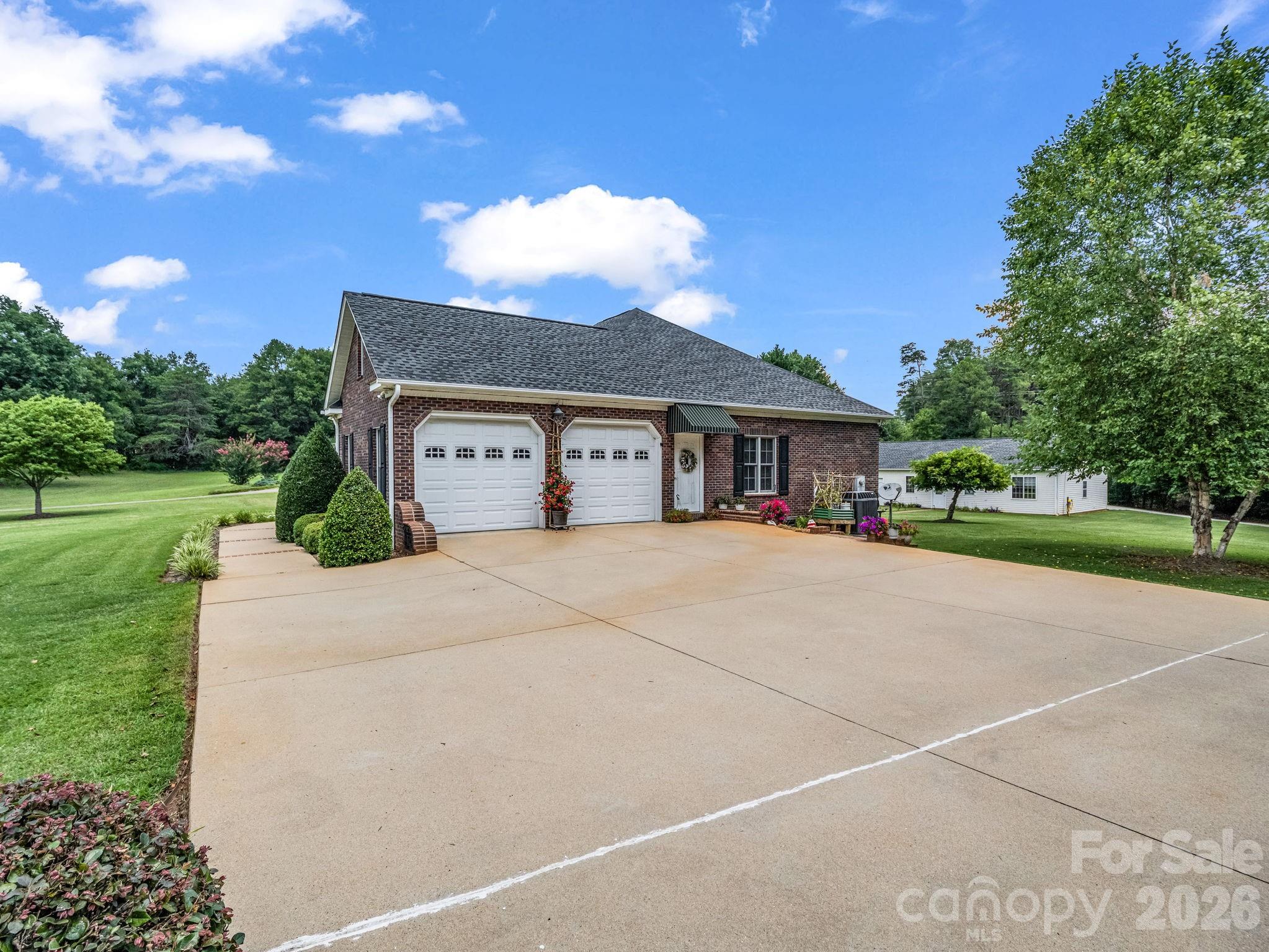 343 Countryside Drive