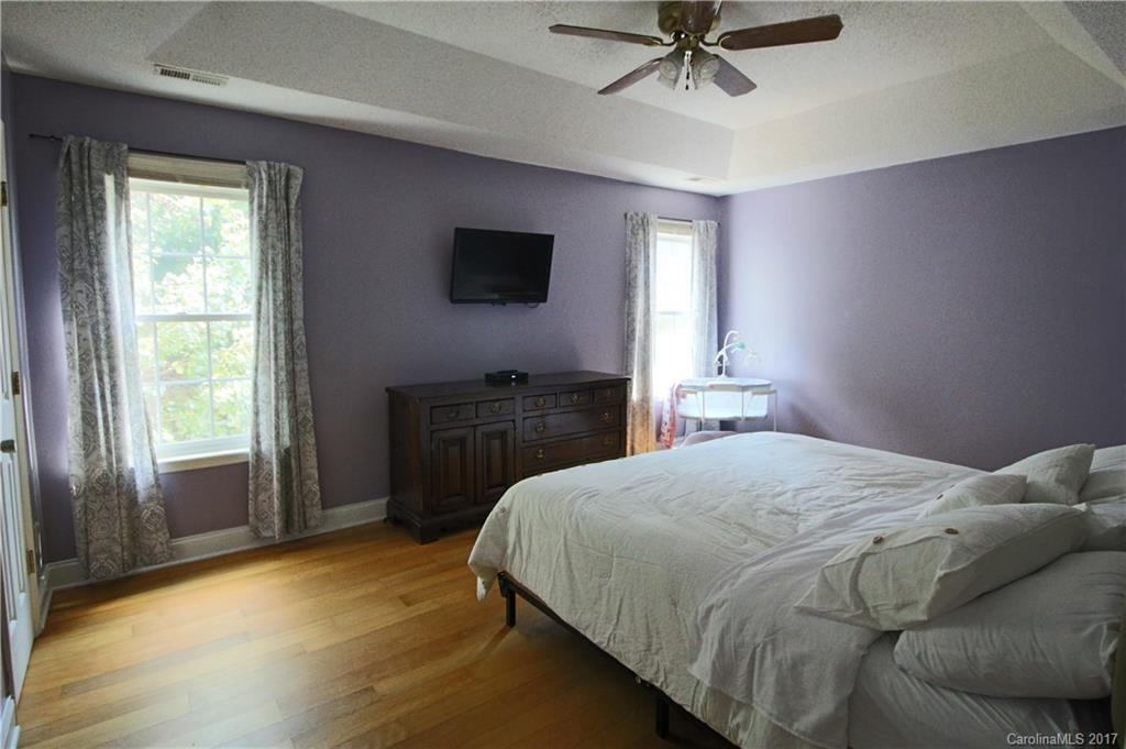 Weddington Woods - Residential