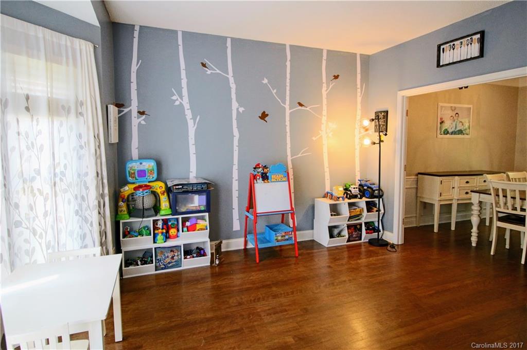 Weddington Woods - Residential