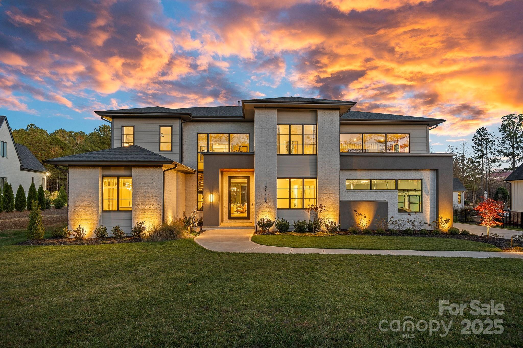 21119 Vandrake Circle