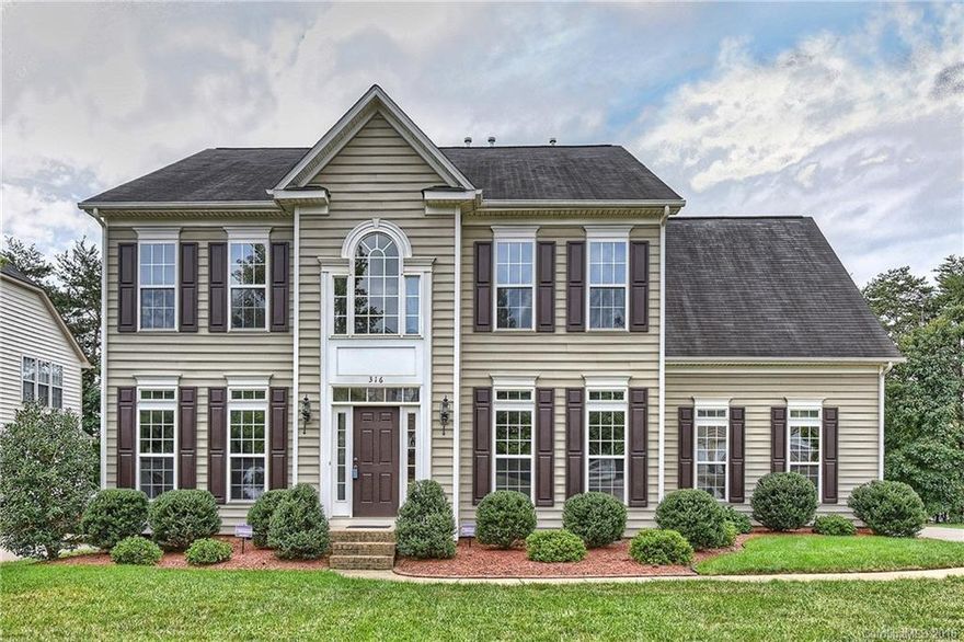 Right the doorsteps of top Fort Mill’s schools, find the neighborhood of Fallbrook! Just minutes to the Charlotte border! Low TAXES! OPEN floorplan with super gourmet kitchen, gas cooktop, double ovens, loads of cabinets. Foyer has formals, office, & hardwoods. BIG great rm with fp that open to kitchen & giant sunroom. Oversized deck, FLAT lot. Upstairs owner’s ste has 2 closets, separate sinks, tub and shower. Large bonus and laundry up. 2 car garage. Best Bargain in the Neighborhood! Hurry!!