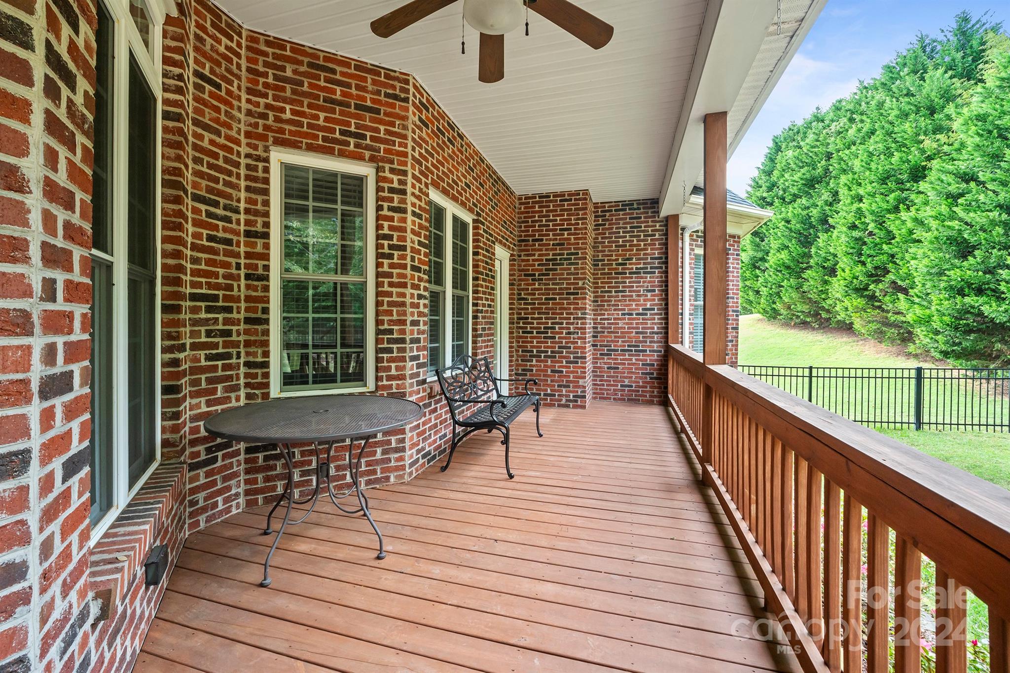 Clarendon Estates - Residential