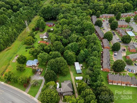 Photo of 1820 Hoffman Road, Gastonia, NC 28054 (MLS # 4174562)
