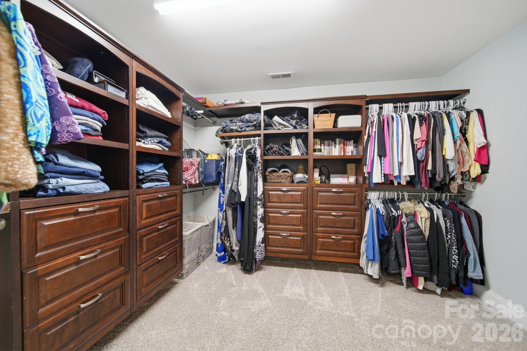 Laurel Crest - Residential