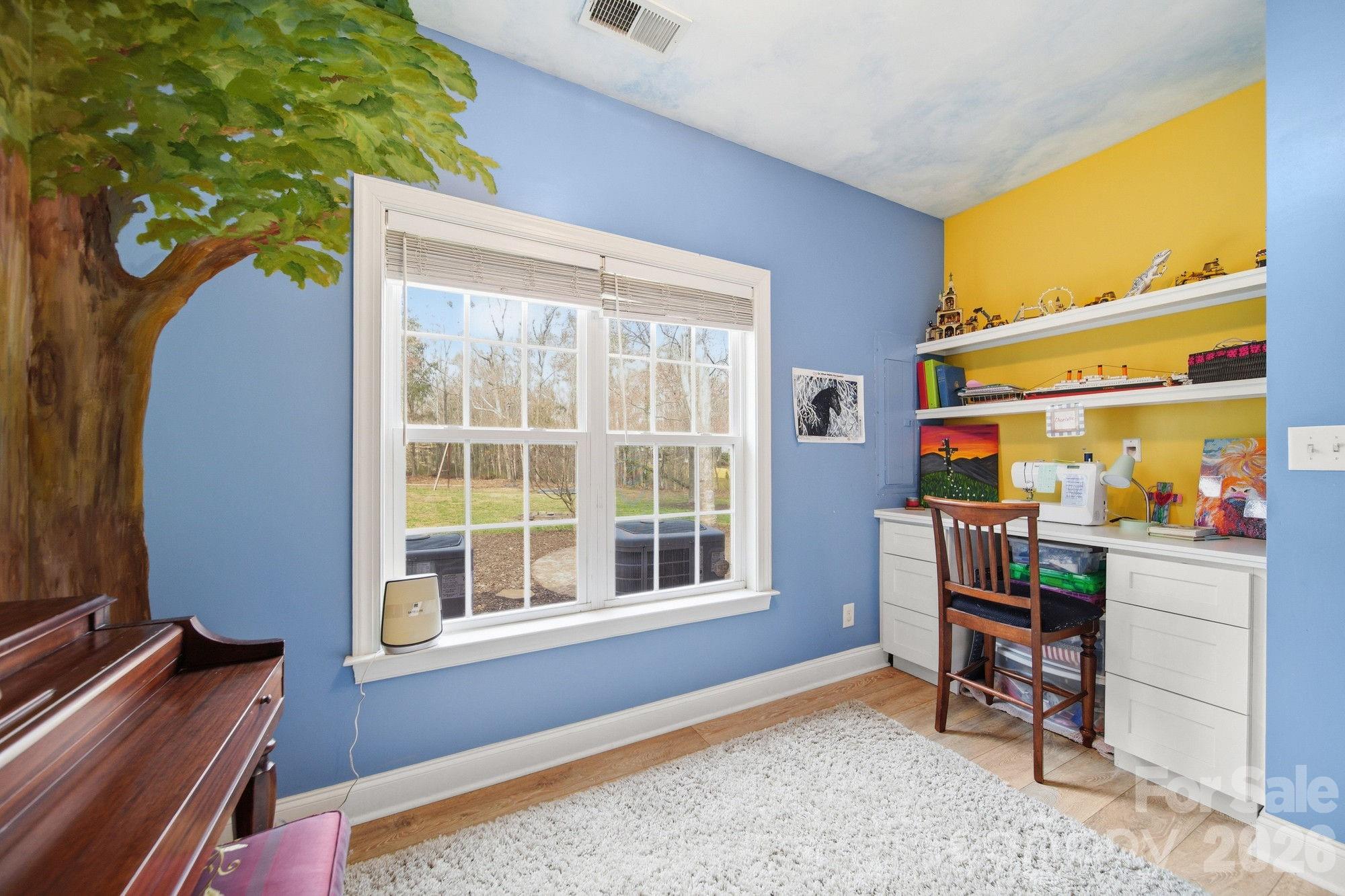 Laurel Crest - Residential