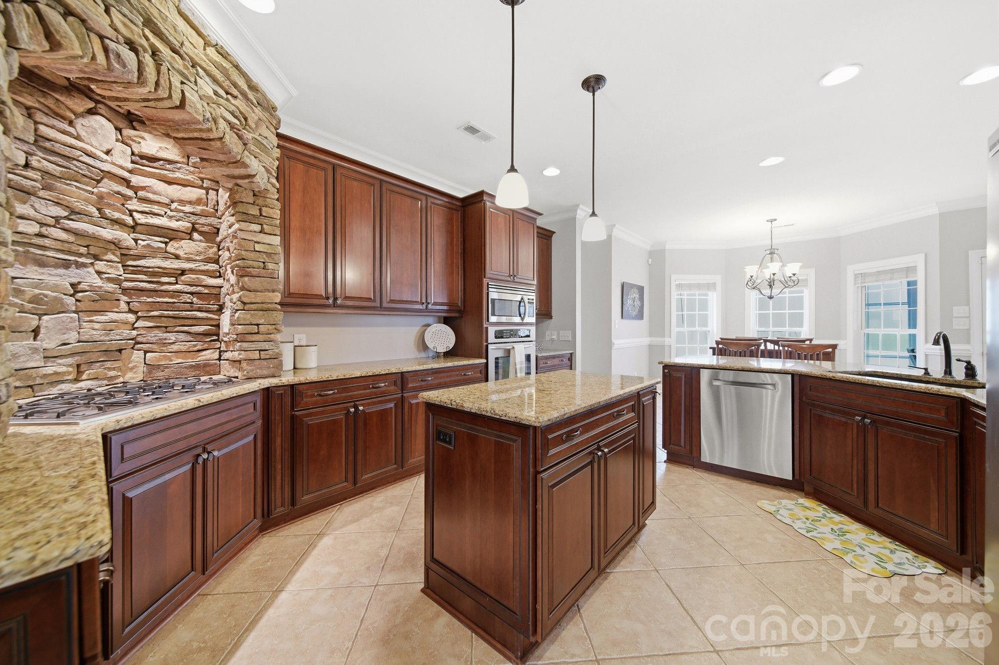 Laurel Crest - Residential