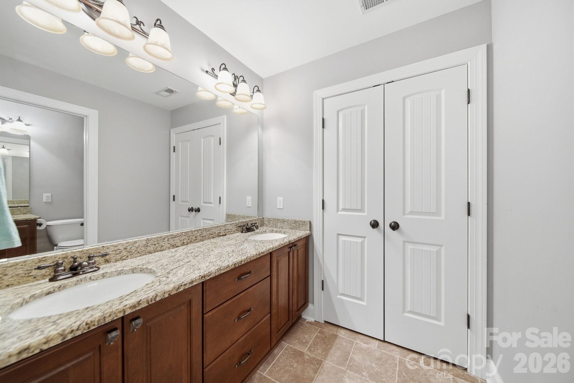 Laurel Crest - Residential