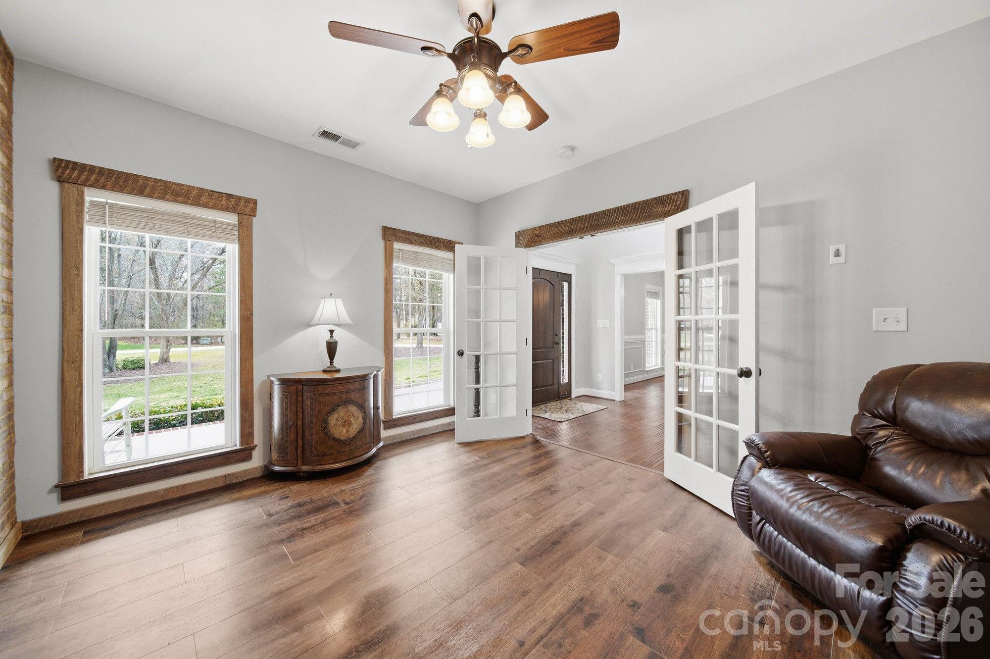 Laurel Crest - Residential