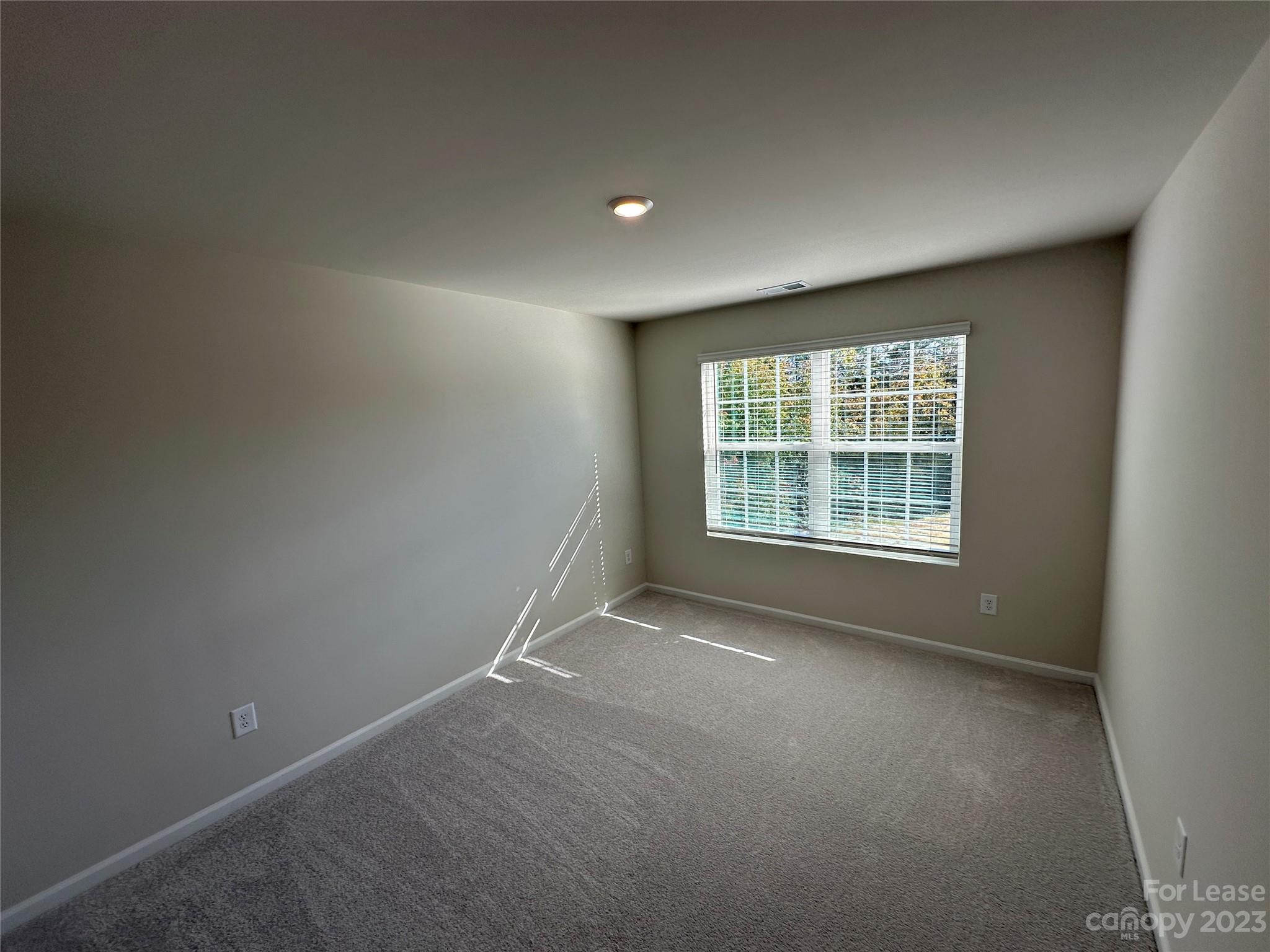 Chateau - Residential Lease
