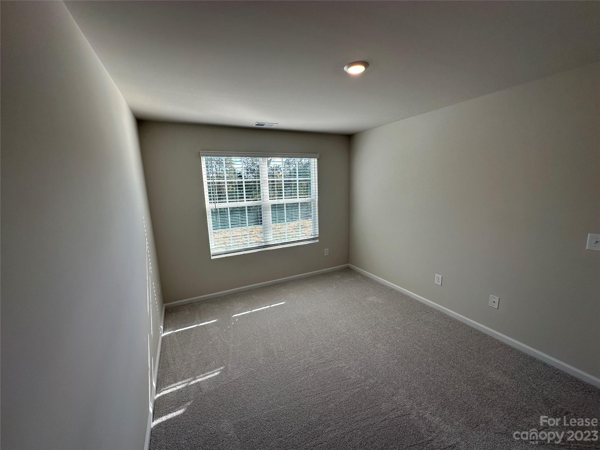 Chateau - Residential Lease