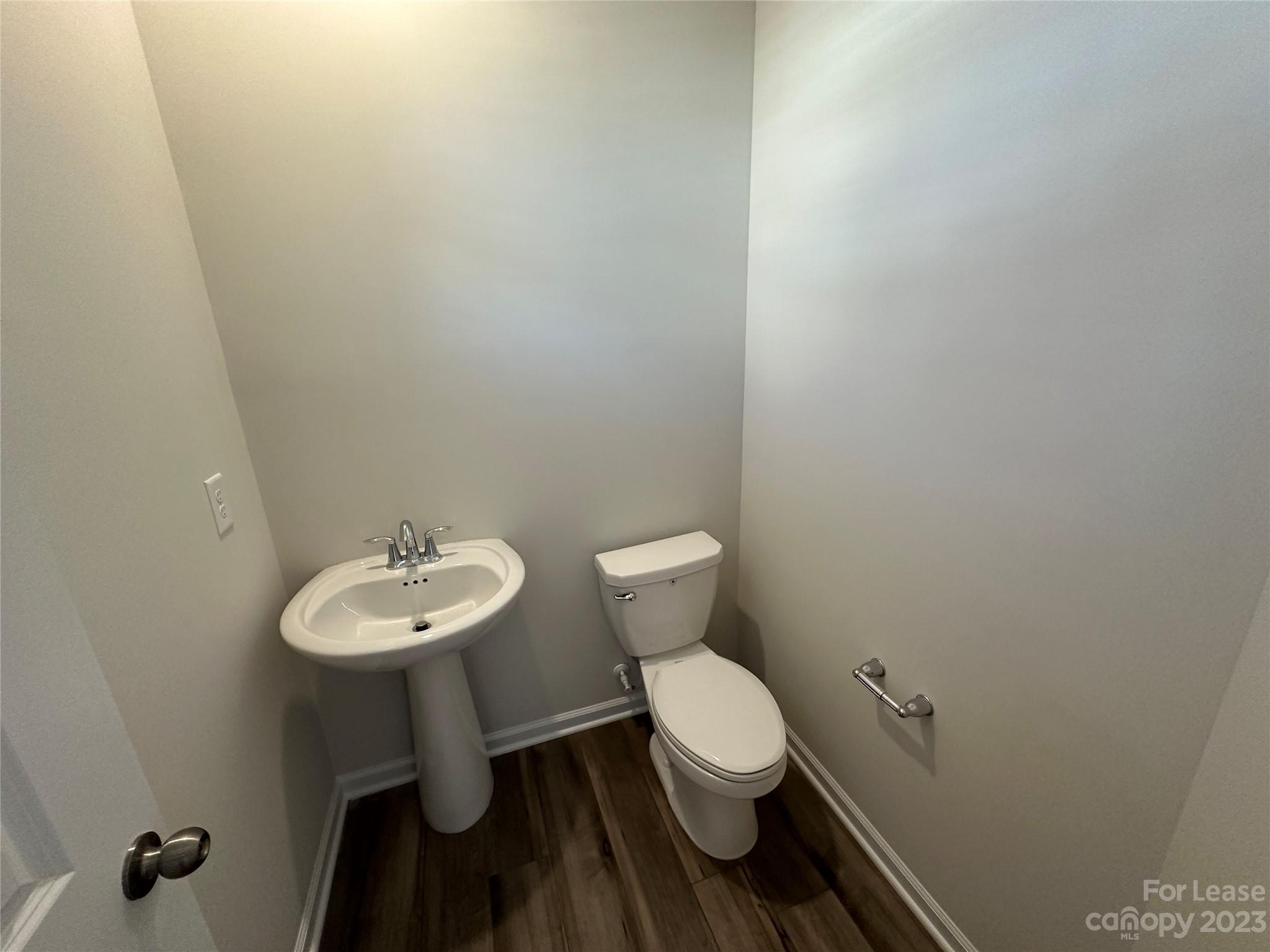 Chateau - Residential Lease