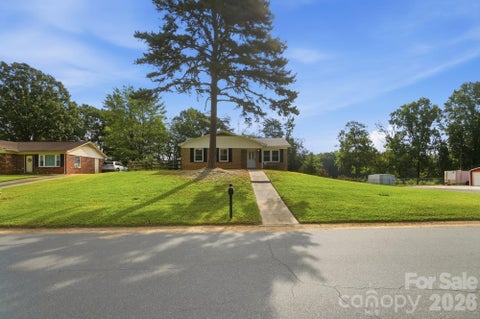 Photo of 9933 Starwood Drive, Charlotte, NC 28215 (MLS # 4419071)