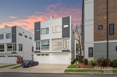 Photo of 1004 Greenleaf Avenue #B, Charlotte, NC 28202 (MLS # 4316537) Photo of 1004 Greenleaf Avenue #B, Charlotte, NC 28202 (MLS # 4316537)
