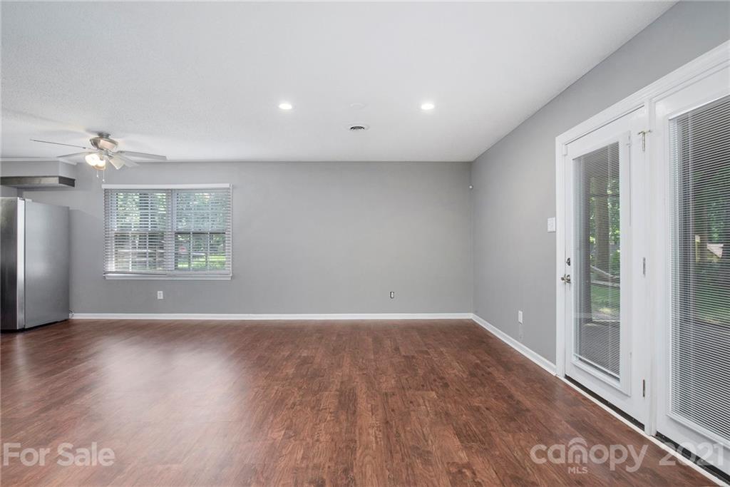 Cedar Grove - Residential